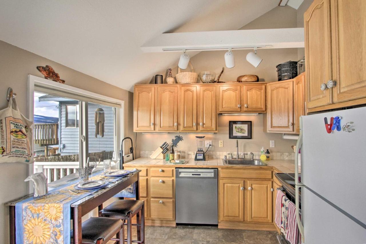 Idyllic Waterfront Cottage With Beach And Sunset Views Port Townsend Kültér fotó